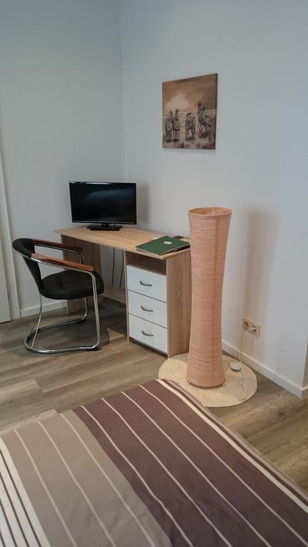 Appartment Am Nordpark Mönchengladbach Esterno foto